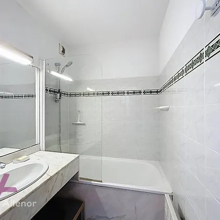 Avec Piscine Et Animaux Ok - 6 Pers. - Fr-1-857-76 Apartman